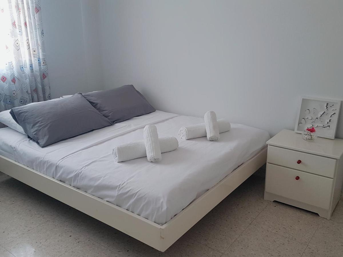 Cozy Holyday Apartament Paralimni Ngoại thất bức ảnh